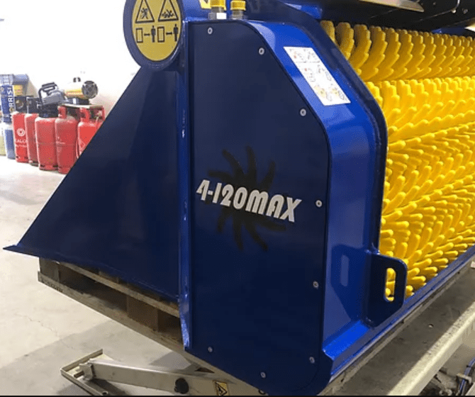 4 rotorer
1200 mm bred
For 10-16 tons gravemaskiner
eller 6-10 tons læssemaskiner