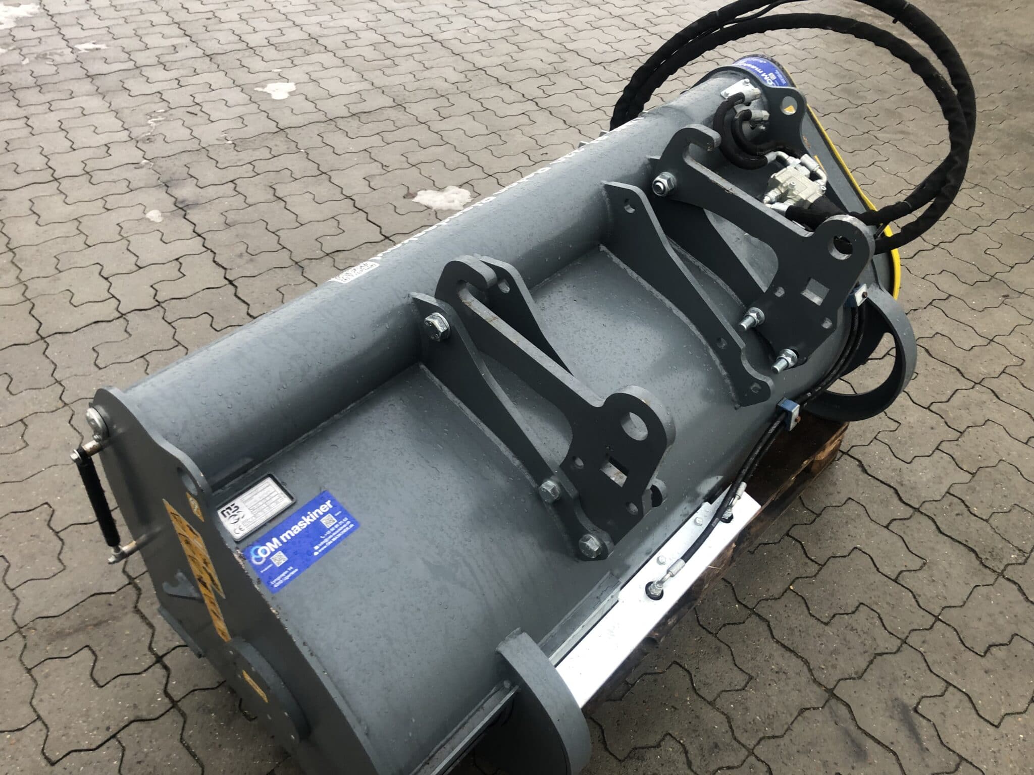 UML SL 330